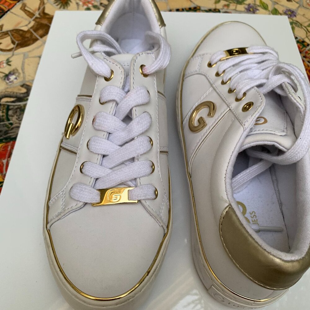 GUESS White & Gold Logo Sneakers